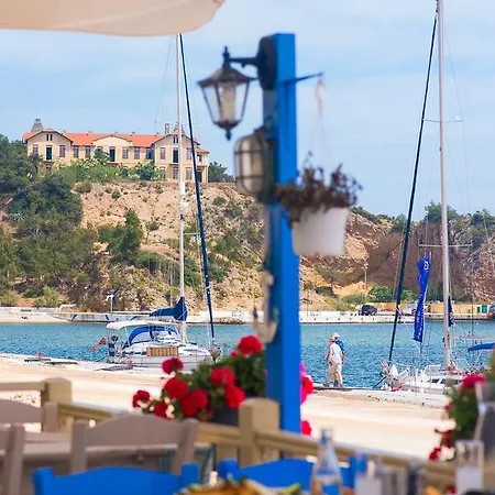 Molos Лименария