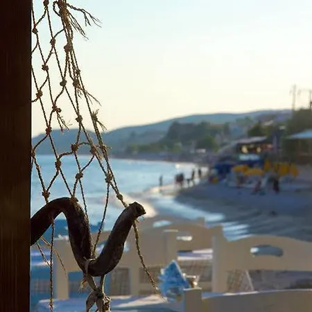 Molos Лименария